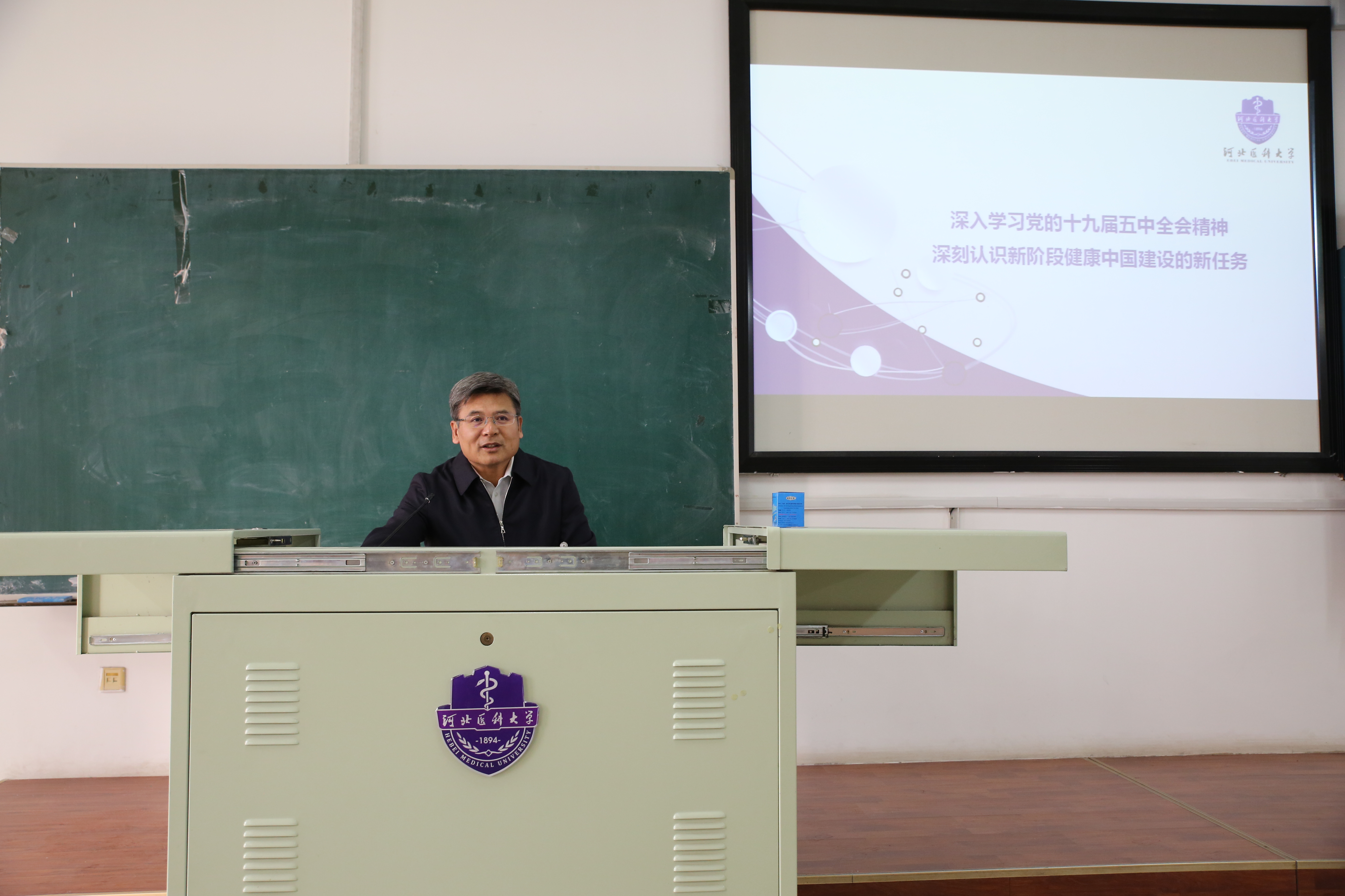 1629020260496035423.jpg 1.jpg